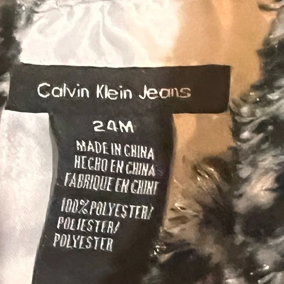 FINAL PRICE Girl’s Calvin Klein Jeans Faux Fur Jacket - Picture 3 of 6